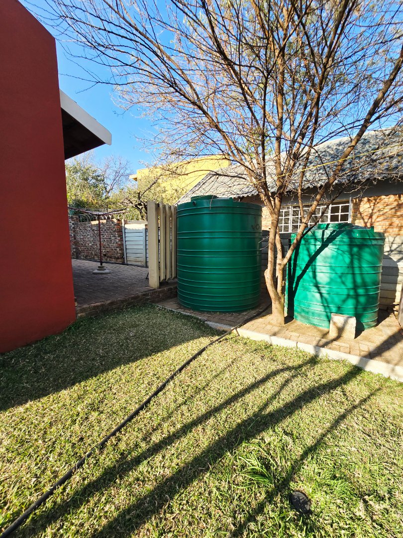 4 Bedroom Property for Sale in Wilkoppies North West